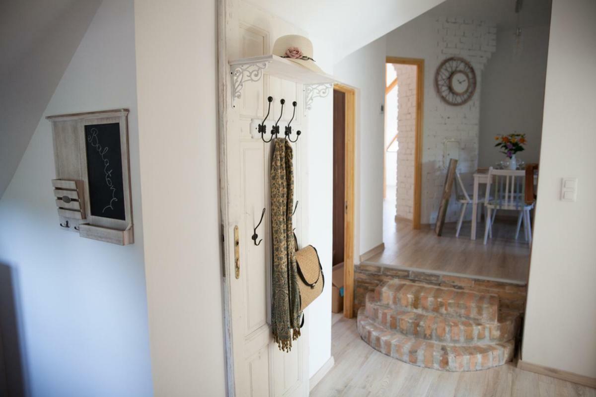 Lakeview Residence Balaton 巴拉顿扎佐 外观 照片